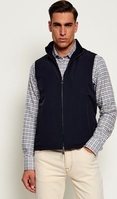 Oscar Jacobson - Kamizelka męska casual ze sklepu: Gomez Fashion Store w kategorii: Kamizelki męskie - zdjęcie 874714-BD9-10338_OJ265M000014012