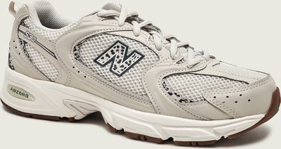 Buty sportowe damskie na wiosnę New Balance ze sklepu: Gomez Fashion Store w kategorii: Buty sportowe damskie - zdjęcie 874714-BD9-10338_NE265M000002078