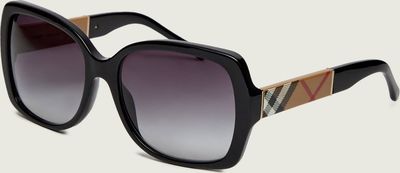 Okulary przeciwsłoneczne damskie na lato Burberry ze sklepu: Gomez Fashion Store w kategorii: Okulary przeciwsłoneczne damskie - zdjęcie 874714-BD9-10338_BE191W000004005