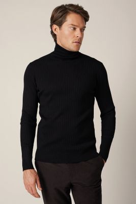 Sweter męski na zimę casualowy Lancerto ze sklepu: Lancerto S.A. w kategorii: Swetry męskie - zdjęcie 938E51-772-11513_SW073225000084.CZARNY