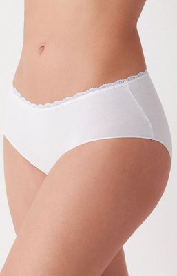 Majtki damskie z koronką ze sklepu: Intymna w kategorii: Majtki damskie - zdjęcie 9621D59-45C-2676_184875