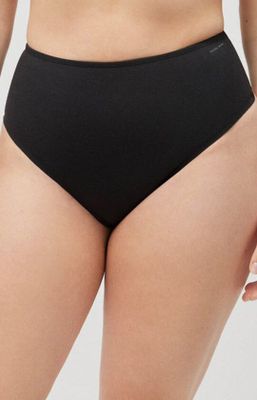 Majtki damskie casual ze sklepu: Intymna w kategorii: Majtki damskie - zdjęcie 9621D59-45C-2676_204058