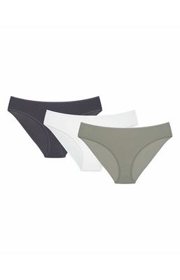 Majtki damskie sportowe ze sklepu: Intymna w kategorii: Majtki damskie - zdjęcie 9621D59-45C-2676_226600