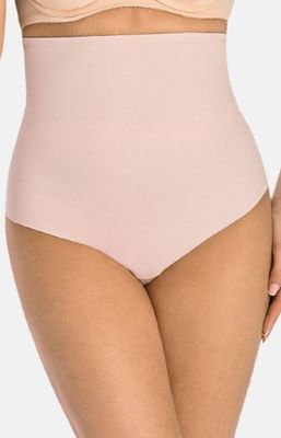 Majtki damskie klasyczne bez wzorów ze sklepu: Intymna w kategorii: Majtki damskie - zdjęcie 9621D59-45C-2676_569049
