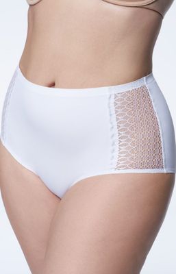 Majtki damskie z koronką ze sklepu: Intymna w kategorii: Majtki damskie - zdjęcie 9621D59-45C-2676_126339