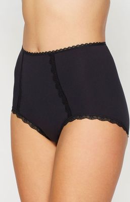 Majtki damskie w stylu klasycznym ze sklepu: Intymna w kategorii: Majtki damskie - zdjęcie 9621D59-45C-2676_140328