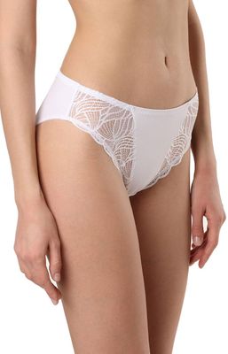 Majtki damskie eleganckie ze sklepu: Intymna w kategorii: Majtki damskie - zdjęcie 9621D59-45C-2676_155755