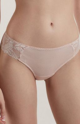 Majtki damskie klasyczne bez wzorów ze sklepu: Intymna w kategorii: Majtki damskie - zdjęcie 9621D59-45C-2676_161936