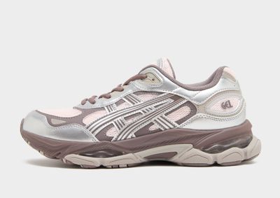 Buty sportowe damskie na wiosnę asics ze sklepu: JD Sports  w kategorii: Buty sportowe damskie - zdjęcie 9C9C4A-9AA-13709_1203B225-700