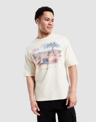 T-shirt męski wiosenny New Era ze sklepu: JD Sports  w kategorii: T-shirty męskie - zdjęcie 9C9C4A-9AA-13709_60856176