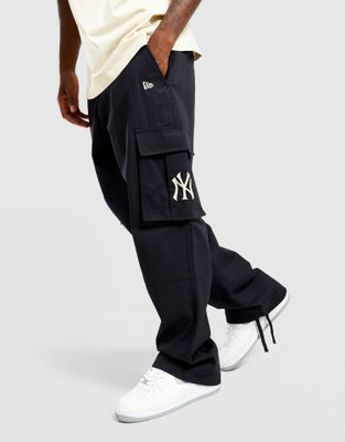 Spodnie męskie młodzieżowe New Era ze sklepu: JD Sports  w kategorii: Spodnie męskie - zdjęcie 9C9C4A-9AA-13709_60897495