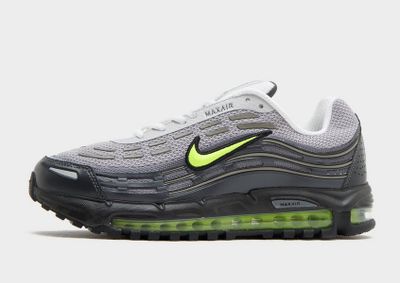 Nike - Buty sportowe męskie jesienne ze sklepu: JD Sports  w kategorii: Buty sportowe męskie - zdjęcie 9C9C4A-9AA-13709_FZ4110-010