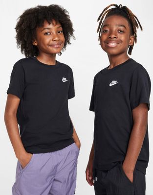 T-shirt chłopięce na lato Nike ze sklepu: JD Sports  w kategorii: T-shirty chłopięce - zdjęcie 9C9C4A-9AA-13709_FZ5177-010