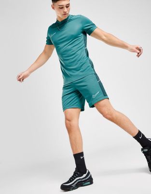 Spodenki męskie Nike ze sklepu: JD Sports  w kategorii: Spodenki męskie - zdjęcie 9C9C4A-9AA-13709_HJ3796-379