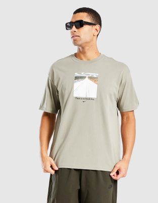 T-shirt męski Nike ze sklepu: JD Sports  w kategorii: T-shirty męskie - zdjęcie 9C9C4A-9AA-13709_HQ9268-320
