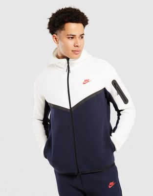 Bluza męska Nike ze sklepu: JD Sports  w kategorii: Bluzy męskie - zdjęcie 9C9C4A-9AA-13709_HV0949-100
