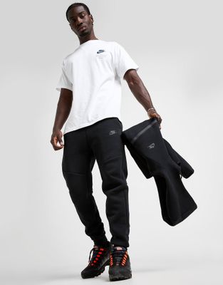 Spodnie męskie jesienne Nike ze sklepu: JD Sports  w kategorii: Spodnie męskie - zdjęcie 9C9C4A-9AA-13709_HV0959-010