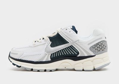 Buty sportowe damskie na wiosnę Nike ze sklepu: JD Sports  w kategorii: Buty sportowe damskie - zdjęcie 9C9C4A-9AA-13709_HV2412-100