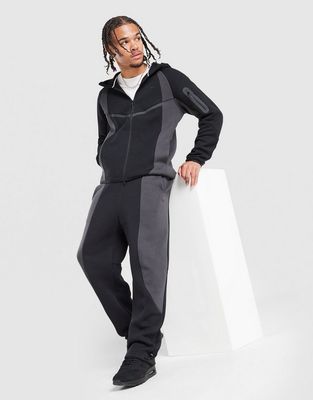 Spodnie męskie sportowe Nike ze sklepu: JD Sports  w kategorii: Spodnie męskie - zdjęcie 9C9C4A-9AA-13709_IF1323-010