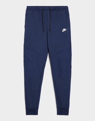 Spodnie męskie jesienne Nike ze sklepu: JD Sports  w kategorii: Spodnie męskie