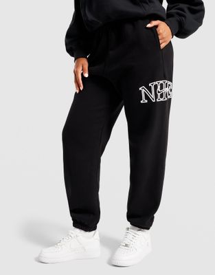 Spodnie damskie w sportowym stylu Nike ze sklepu: JD Sports  w kategorii: Spodnie damskie - zdjęcie 9C9C4A-9AA-13709_IM9833-001