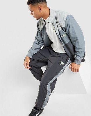 Spodnie męskie Nike ze sklepu: JD Sports  w kategorii: Spodnie męskie - zdjęcie 9C9C4A-9AA-13709_IO3153-060