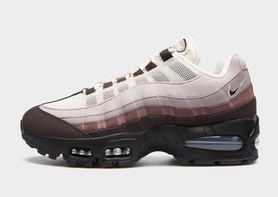 Buty sportowe damskie na wiosnę Nike ze sklepu: JD Sports  w kategorii: Buty sportowe damskie - zdjęcie 9C9C4A-9AA-13709_IQ0277-010