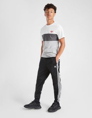 Spodnie męskie adidas ze sklepu: JD Sports  w kategorii: Spodnie męskie - zdjęcie 9C9C4A-9AA-13709_IX7630