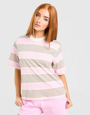 Nike - Bluzka damska sportowa wiosenna ze sklepu: JD Sports  w kategorii: Bluzki damskie - zdjęcie 9C9C4A-9AA-13709_JA2846-236