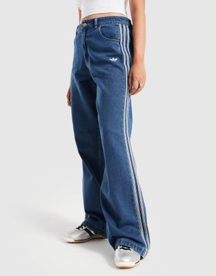 Jeansy damskie na lato adidas ze sklepu: JD Sports  w kategorii: Jeansy damskie - zdjęcie 9C9C4A-9AA-13709_JD2574