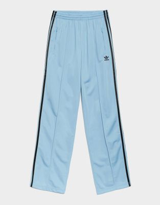 Spodnie damskie sportowe adidas ze sklepu: JD Sports  w kategorii: Spodnie damskie - zdjęcie 9C9C4A-9AA-13709_JY2676