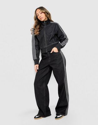 Jeansy damskie w miejskim stylu adidas ze sklepu: JD Sports  w kategorii: Jeansy damskie - zdjęcie 9C9C4A-9AA-13709_KD2909