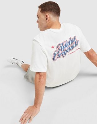 T-shirt męski na wiosnę adidas ze sklepu: JD Sports  w kategorii: T-shirty męskie - zdjęcie 9C9C4A-9AA-13709_KE2248