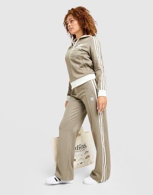 Spodnie damskie na lato adidas ze sklepu: JD Sports  w kategorii: Spodnie damskie - zdjęcie 9C9C4A-9AA-13709_KH2343