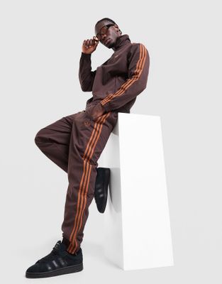 Spodnie męskie adidas ze sklepu: JD Sports  w kategorii: Spodnie męskie - zdjęcie 9C9C4A-9AA-13709_KS7499