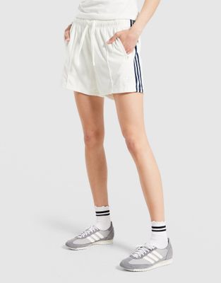 Szorty letnie adidas ze sklepu: JD Sports  w kategorii: Szorty - zdjęcie 9C9C4A-9AA-13709_KV8514