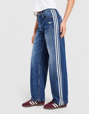 Jeansy damskie na wiosnę adidas ze sklepu: JD Sports  w kategorii: Jeansy damskie - zdjęcie 9C9C4A-9AA-13709_KW2094