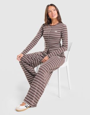 Spodnie damskie adidas ze sklepu: JD Sports  w kategorii: Spodnie damskie