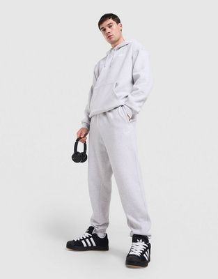 adidas - Spodnie męskie w sportowym stylu ze sklepu: JD Sports  w kategorii: Spodnie męskie - zdjęcie 9C9C4A-9AA-13709_LH2945