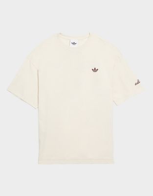 T-shirt męski casual adidas ze sklepu: JD Sports  w kategorii: T-shirty męskie