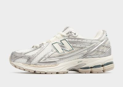 Buty sportowe damskie na wiosnę New Balance ze sklepu: JD Sports  w kategorii: Buty sportowe damskie - zdjęcie 9C9C4A-9AA-13709_M1906REE