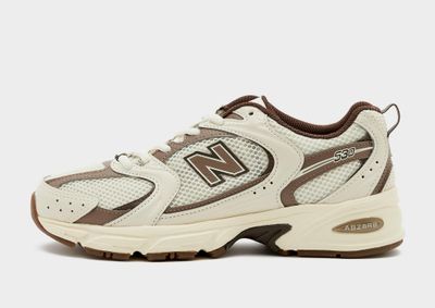 Buty sportowe damskie na wiosnę New Balance ze sklepu: JD Sports  w kategorii: Buty sportowe damskie - zdjęcie 9C9C4A-9AA-13709_MR530ASM
