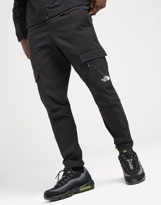 Spodnie męskie sportowe jesienne The North Face ze sklepu: JD Sports  w kategorii: Spodnie męskie - zdjęcie 9C9C4A-9AA-13709_NF0A8CCKJK31