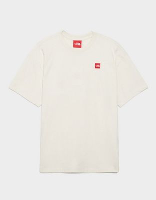 T-shirt męski casual The North Face ze sklepu: JD Sports  w kategorii: T-shirty męskie - zdjęcie 9C9C4A-9AA-13709_NF0A8EG5QLI1
