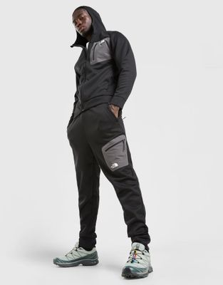 Spodnie męskie sportowe The North Face ze sklepu: JD Sports  w kategorii: Spodnie męskie