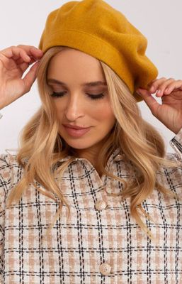 Czapka zimowa damska Wool Fashion Italia ze sklepu: Primodo w kategorii: Czapki zimowe damskie - zdjęcie A0D05E-522-13421_196660