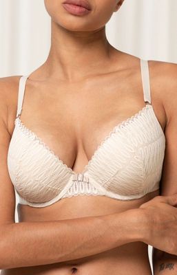 Triumph - Biustonosz ze sklepu: Primodo w kategorii: Biustonosze - zdjęcie A0D05E-522-13421_165594