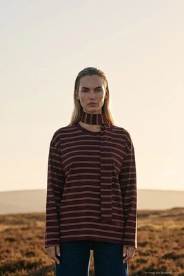 Bluzka damska wiosenna NAOKO-STORE.pl ze sklepu: NAOKO w kategorii: Bluzki damskie - zdjęcie A8F38C0-26C-6400_15985418535285