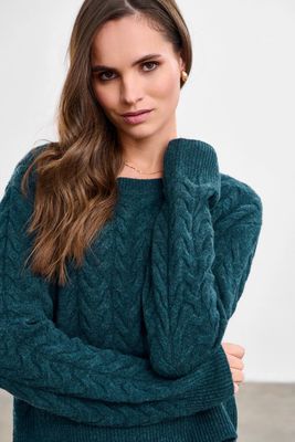 Sweter damski na zimę casualowy NAOKO-STORE.pl ze sklepu: NAOKO w kategorii: Swetry damskie - zdjęcie A8F38C0-26C-6400_15647480643957