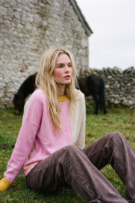 Sweter damski NAOKO-STORE.pl ze sklepu: NAOKO w kategorii: Swetry damskie - zdjęcie A8F38C0-26C-6400_15989875376501